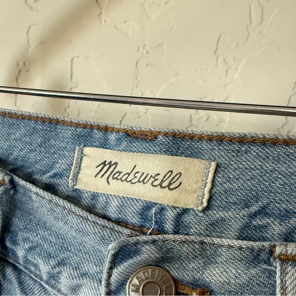 Madewell|The perfect Vintage Jean in Light wash Denim,size 25•••no distressing - Picture 10 of 16